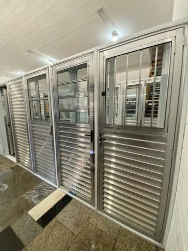 PORTAS DE ALUMÍNIO A PARTIR DE $479,00 - PREÇO IMPECÁVEL 