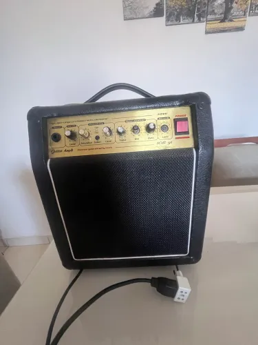 Amplificador, caixa