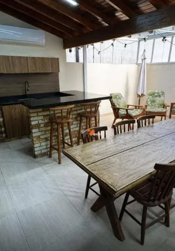 Casa com 2 dormitórios à venda, 110 m² por R$ 379.000,00 - Residencial Vista do Vale - Pre