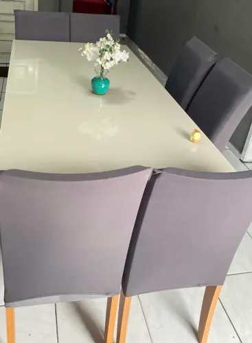 Mesa de jantar 8 lugares