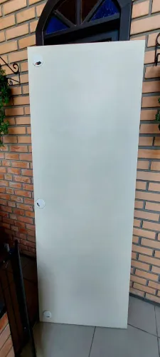 Mesa para fixar na parede