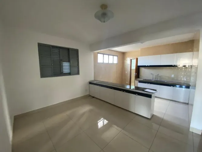 Apartamento 4 Quartos, 2 Suítes, 330,00 m² para locação, Setor Marista, Goiânia