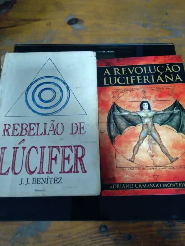LIVROS SATANISMO LOTE