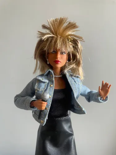 Barbie Tina turner 