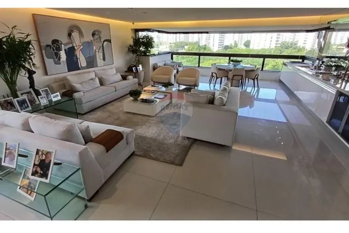 Luxo à venda: Apartamento 270m² na Madalena, Recife/PE.