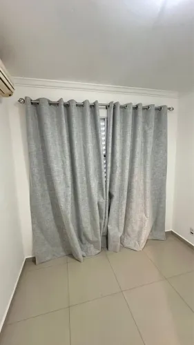 Conjuntos de Cortinas Blackout com varão extensível 