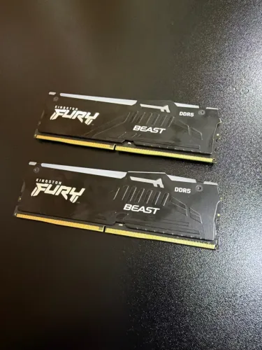 Memória DDR5 Kingston Fury Beats RGB 32GB 6000 CL30 2x16GB