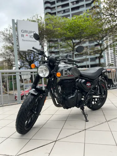 ROYAL ENFIELD - HUNTER 350cc :: 2025 | PATRICK 2 1 9 7 0 1 0 - 5 3 9 9