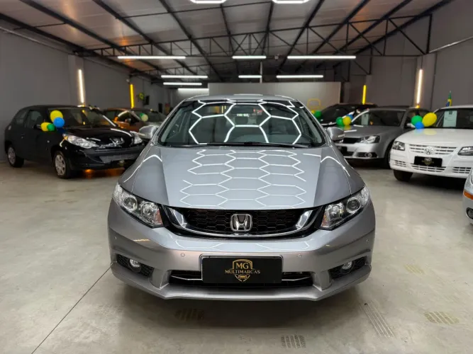 Honda Civic Sedan LXR 2.0 Flexone 16V Aut. 4P 2016