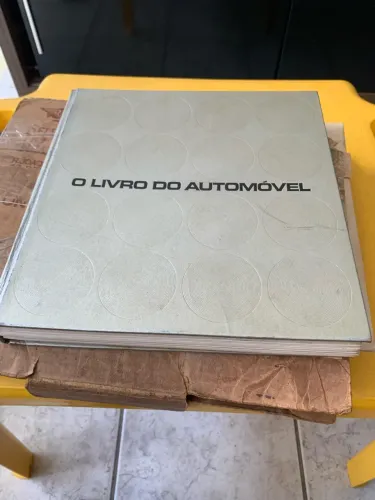 Coleção do automóvel relíquia