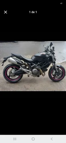 Ducati monster 696