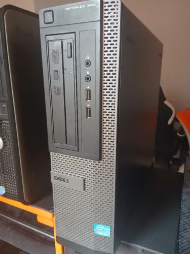PC de mesa Desktop Dell i3 + SSD + Wi-Fi
