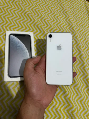 iPhone XR 64GB TODO ORIGINAL FUNCIONANDO PERFEITAMENTE