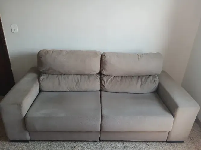 Sofá retrátil e reclinavél 2,50M
