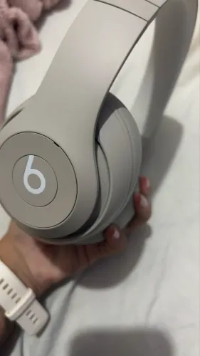 Beats Studio Pro - Fones de ouvido Bluetooth sem fio com Cancelamento de ruído