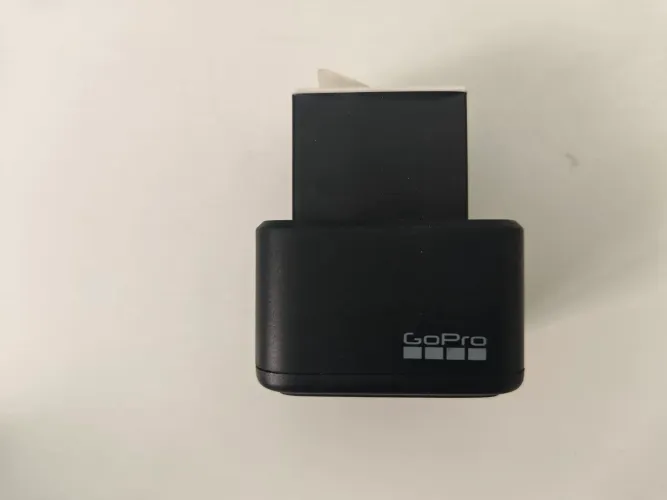 Go Pro carregador duplo com duas baterias inclusas original novo