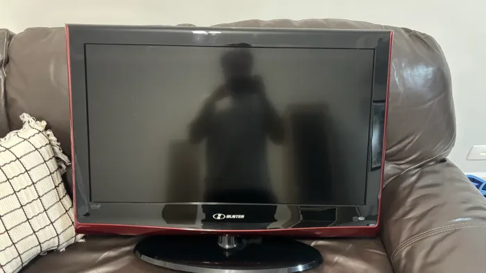 Tv H Buster 32 Pol