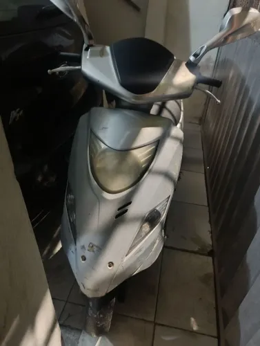 SUZUKI BURGMAN 125CC 2012