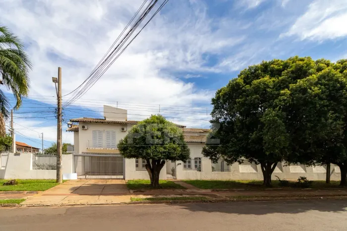 Sobrado no Bairro Vila Bandeirantes