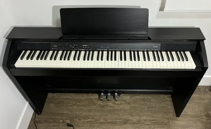 Piano Casio Privia PX-860 em ótimo estado