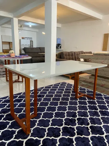 Mesa laqueada com tampo de vidro 160X90 promoção 