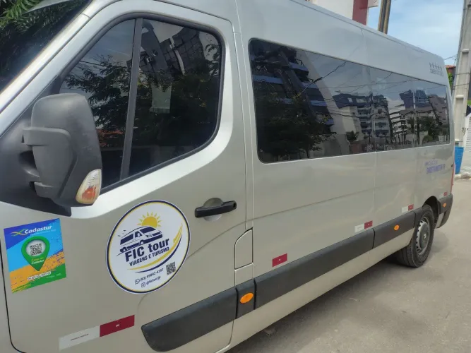 Van Master Executivo 15 Lugares