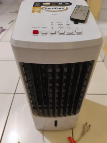 Climatizador Britânia Bcl05fi Virus Protect 5 Em 1