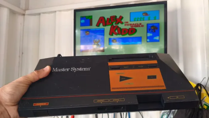 Master sustém 2 com Alex Kidd na memória revisado funcionando perfeitamente só o console