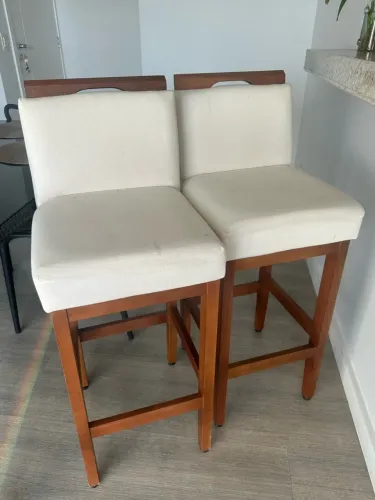 Banquetas Madeira