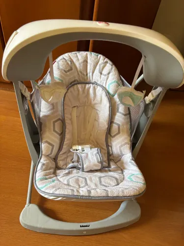 Cadeira de descanso balanço e musical fisher price