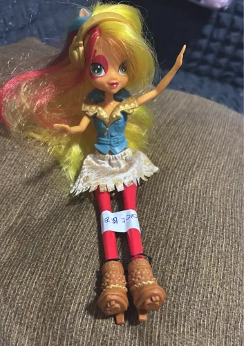 My Little Pony Equestria Girls Applejack da linha Neon Rainbow 