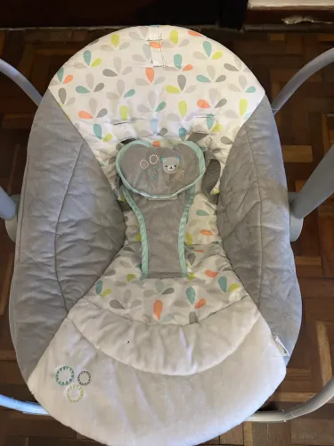 Cadeira balanço bebê