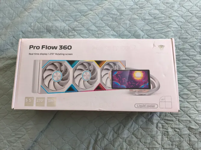 Water cooler Pro Flow 360 novo. Branco, RGB, tela de 5.5 polegadas