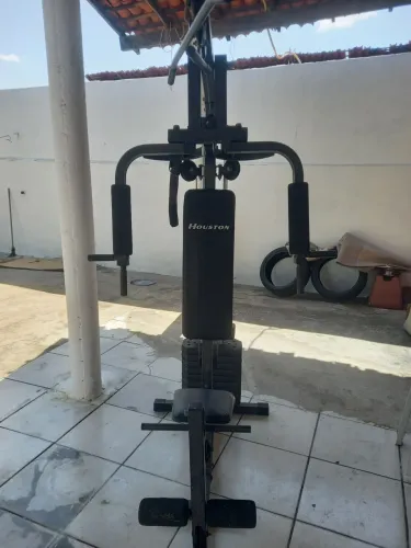 Estação de academia boa pra malhar usada boa