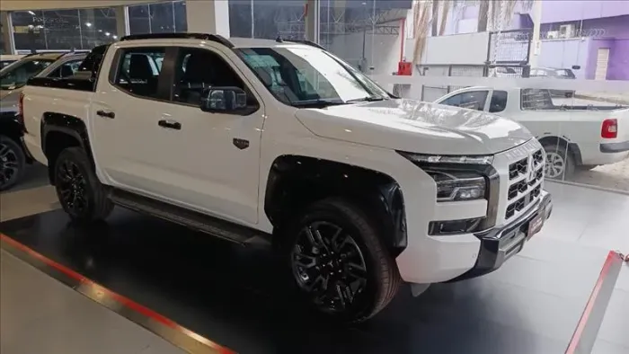 Mitsubishi TRITON Katana 2.4 CD 4X4 TB Diesel Aut. 2027