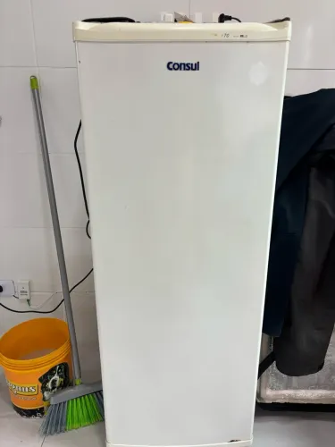 Freezer vertical Consul 110v