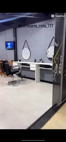 Móveis completos de barbearia 