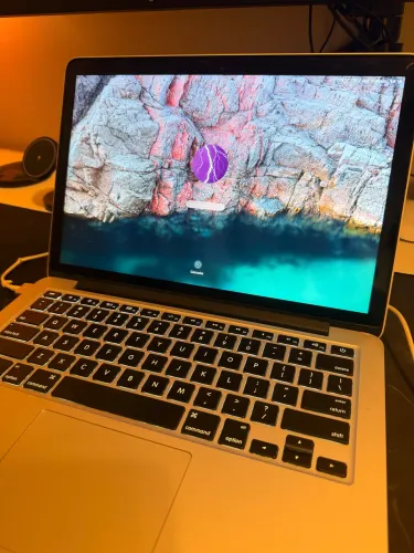 MacBook Pro 13? Retina 2013 i5 SSD - Ótimo estado + carregador