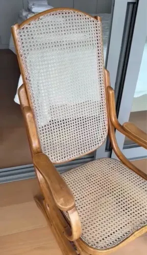 Cadeira de balanço Austríaca tipo Thonet