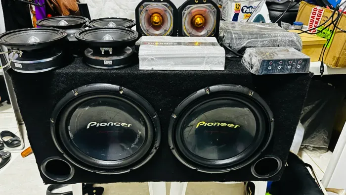 Urgente Automotivo Completo Pioneer + Stetsom + Taramps + Multimídia Android - R$ 3.200