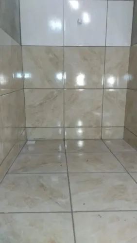 Pedreiro disponível 