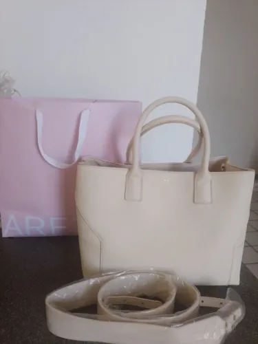 Bolsa Arezzo