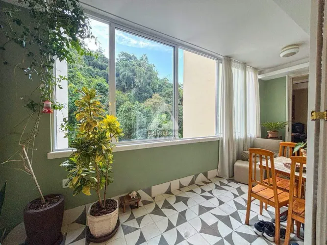 Apartamento à venda original 4 quartos, atualmente 3 quartos, vaga, 227m² em Copacabana