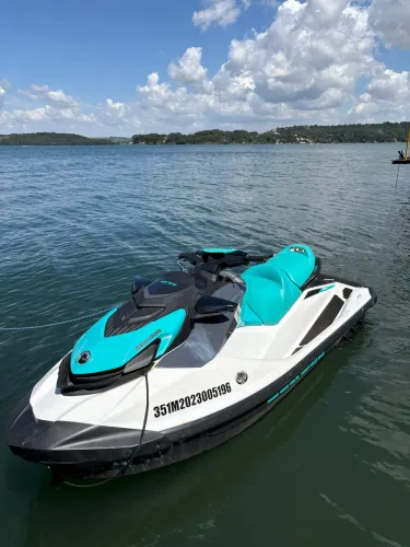 Jetski 130 com carreta 