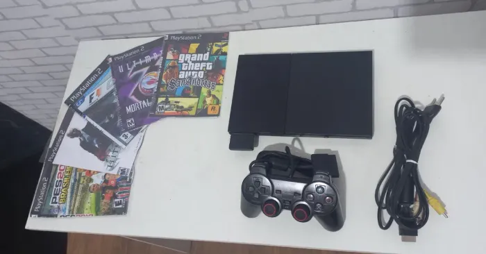 Playstation 2 Slim / 01 Conttole / 5 Jogos /  Completo <br>