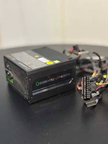 Fonte ATX Gamemax GP400A - 400W