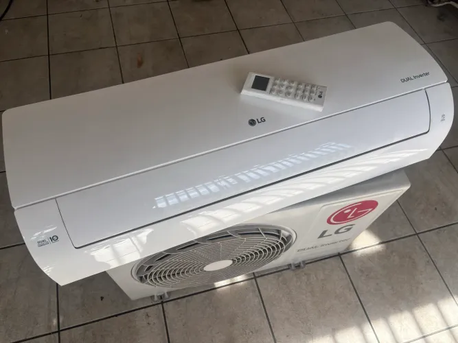 Ar condicionado split LG dual inverter 12000 BTU