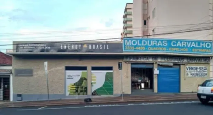 Imóvel Comercial 122m2 sendo 17m de frente na melhor localização de Uberaba