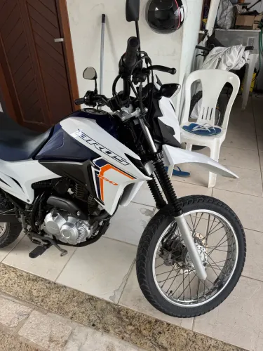 VENDO HONDA NXR BROSS ESSDD FLEX ANO 2024