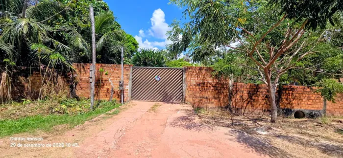 Chacara co. Casa no Bairro Goiabal